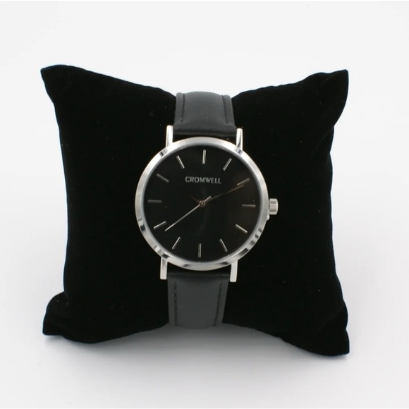 Watch 38MM - SILVER CASE WITH BLACK FACE - Picture 1 of 3
